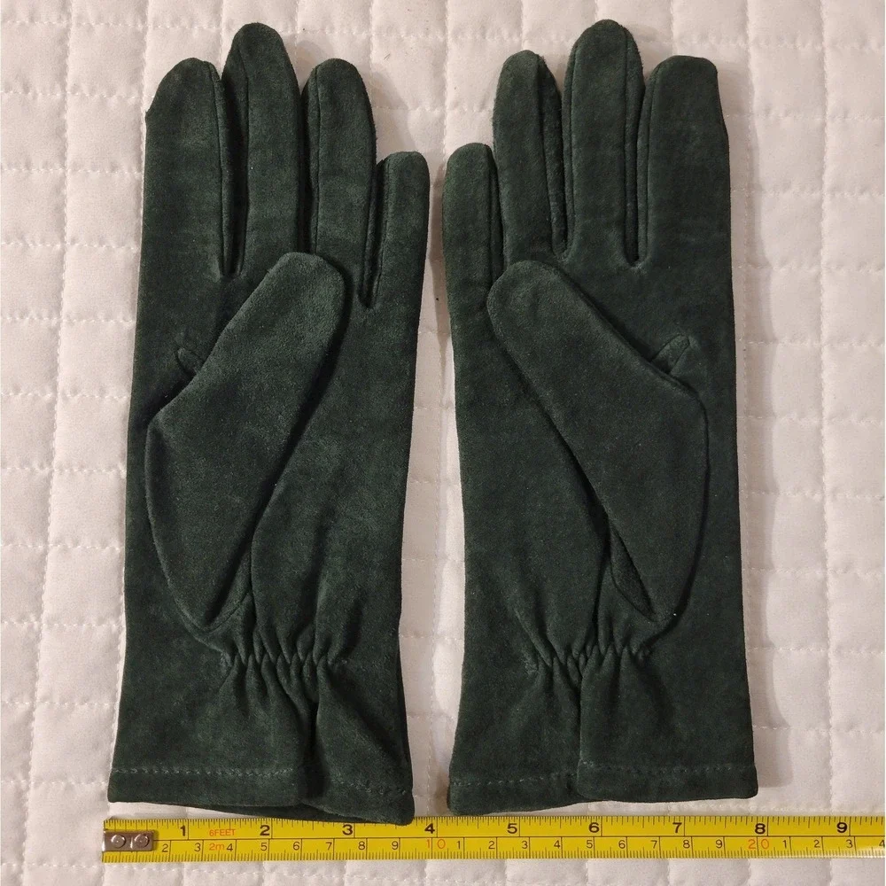 LL Bean Thinsulate Women M Winter Gloves Hunter Green Suede Nylon Cabincore Cozy